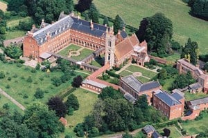 Stanbrook Abbey Hotel