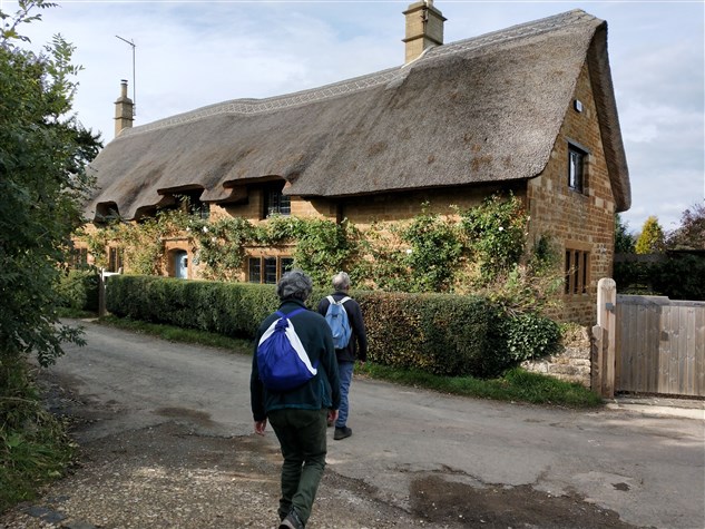 Cotswolds Guided Walk near Oxford