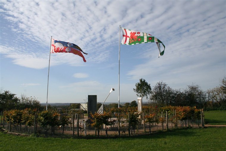Bosworth Battlefield Sun Dial and Iconic Flags credited to Leicestershire County Council