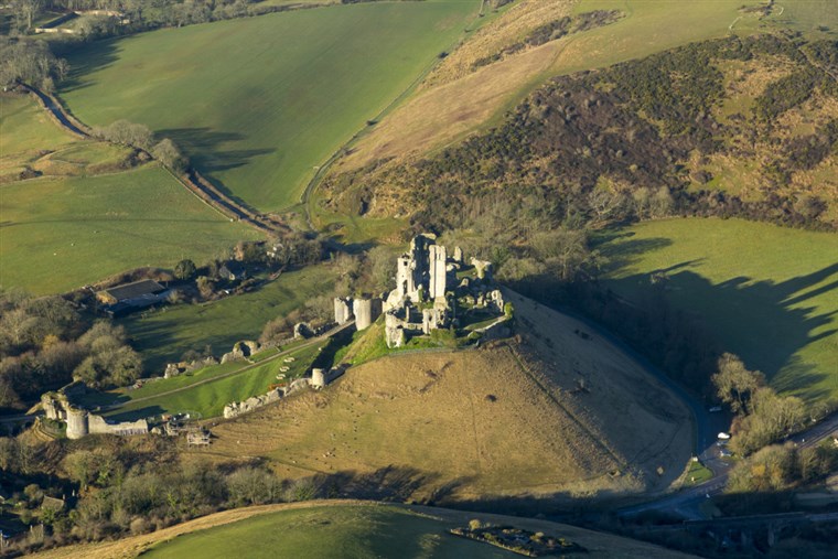Ariel view of Corfe Castle <span style='font-size:8px;'>®National Trust Images/John Millar</span>