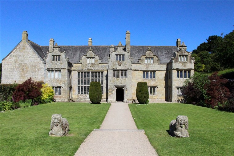 The house at Trerice ┬®National Trust Images/Emily Hide