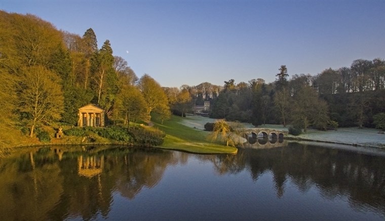 The garden in winter at Stourhead, Wiltshire ®National Trust Images/Anthony Parkinson