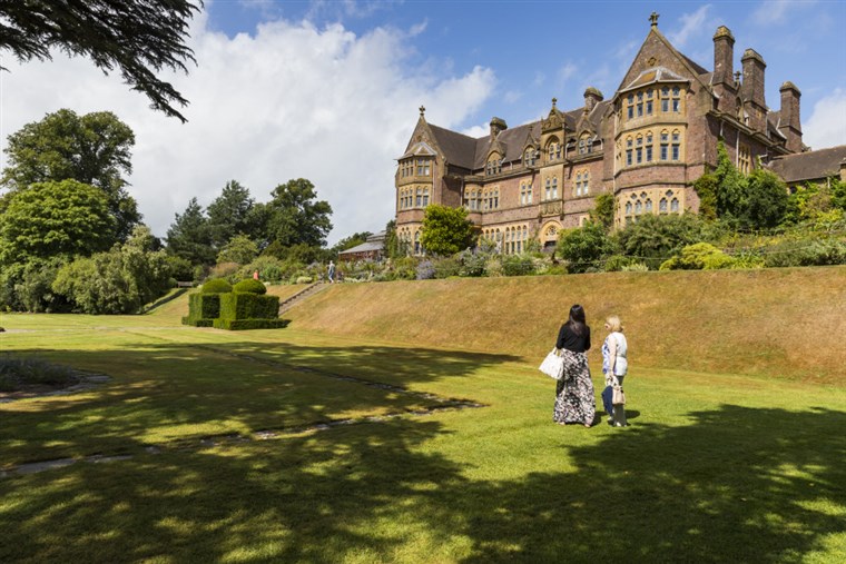 Knightshayes, Devon <span style='font-size:8px;'>®National Trust Images/Chris Lacey</span>