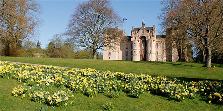 The Beautiful Grounds of Fyvie Castle <span style='font-size:8px;'> ®National Trust for Scotland </span>