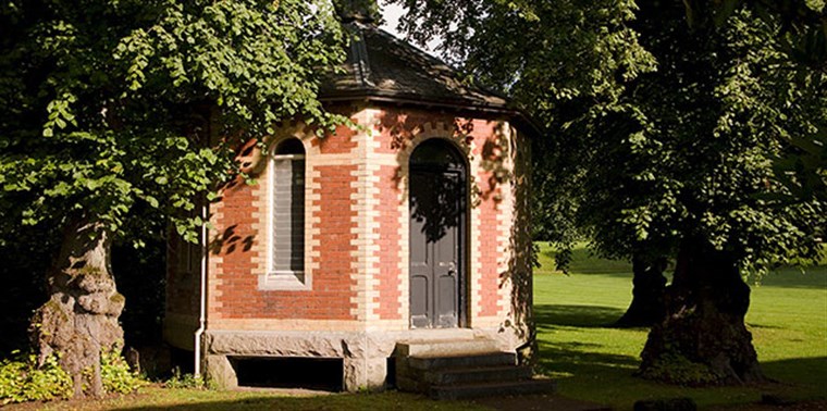  Haddo House <span style='font-size:8px;'> ® The National Trust for Scotland </span>
