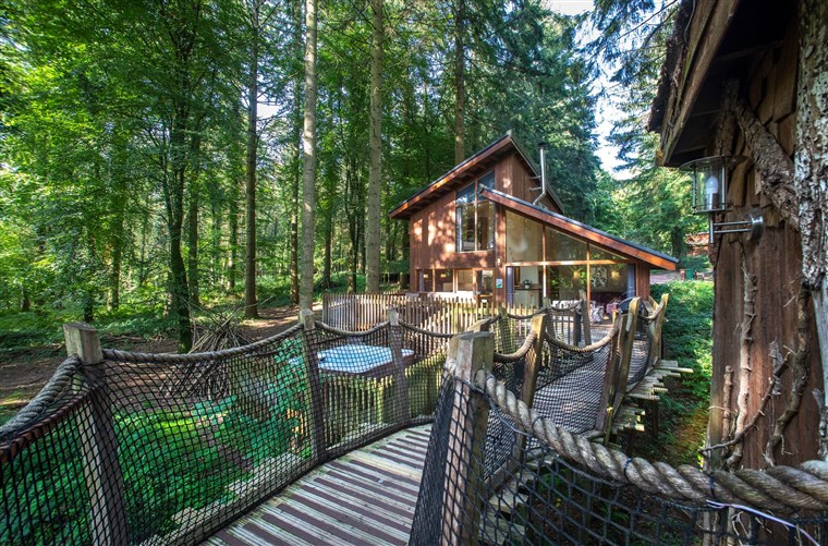 Treehouse Breaks at Forest Holidays, Forest of Dean