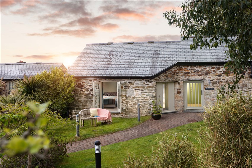 10 Best Places to Stay in Cornwall | Inspiration | Britain's Finest