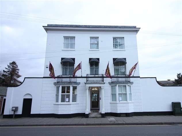 Front view of Canterbury Hotel