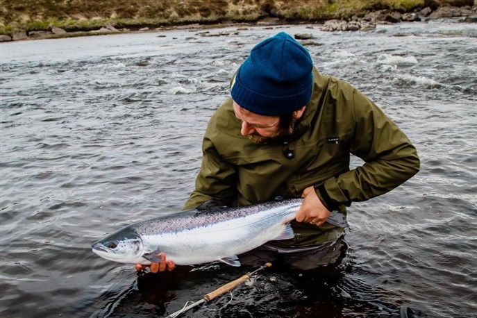 Colin Macleod with a fine 14lb salmon from the Grimersta River during May 4th.