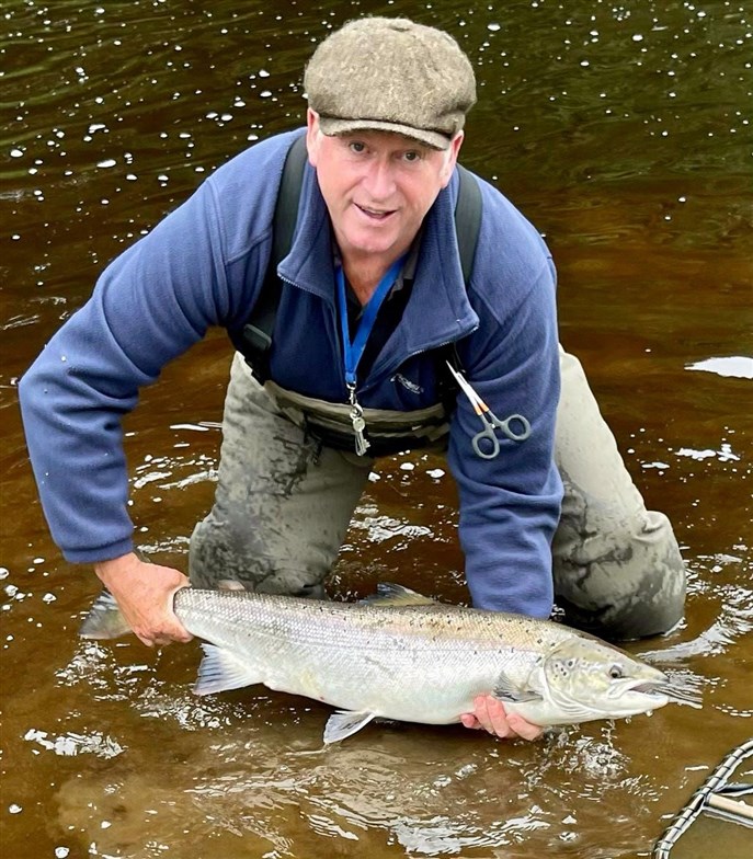 Ian Gordon with a 15lb Deveron salmon 